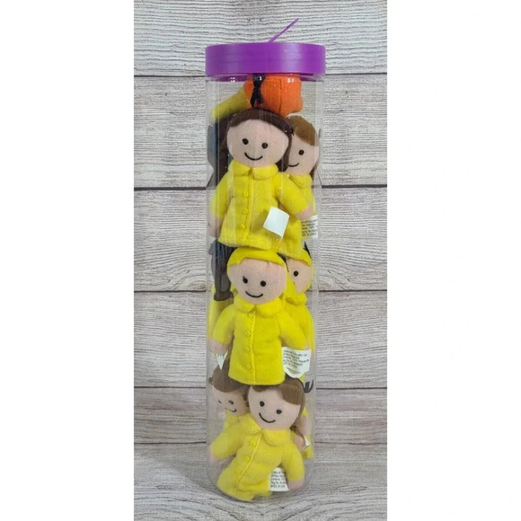 Vintage Childcraft Education Madeline and Friends Dolls Finger Puppets Set of 10 - Picture 1 of 7